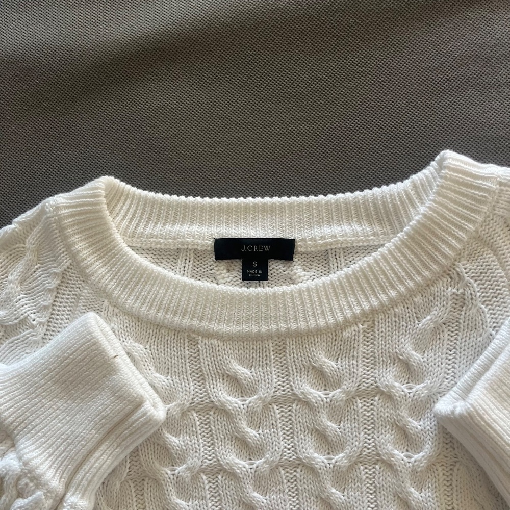 J.Crew White Relaxed-fit Cable-knit Crewneck Sweater Size Small - Picture 8 of 9